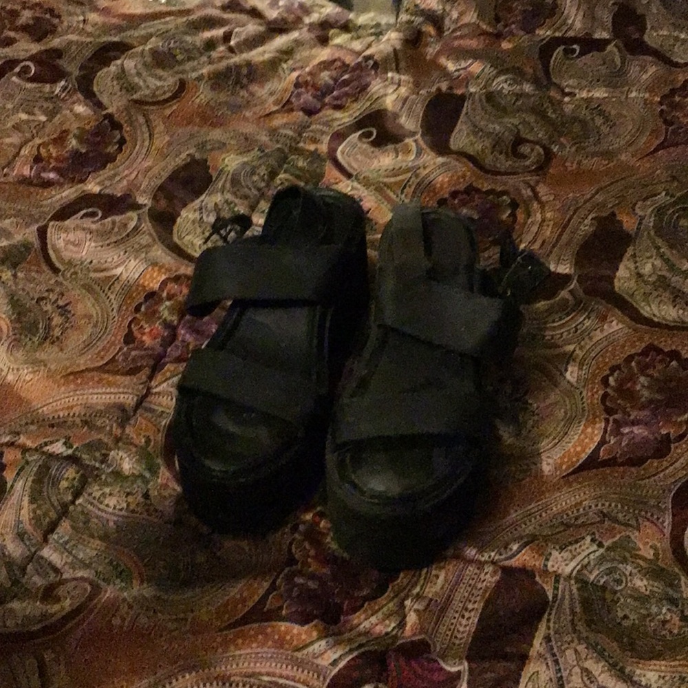 These shoes were bought off sheen only worn one time